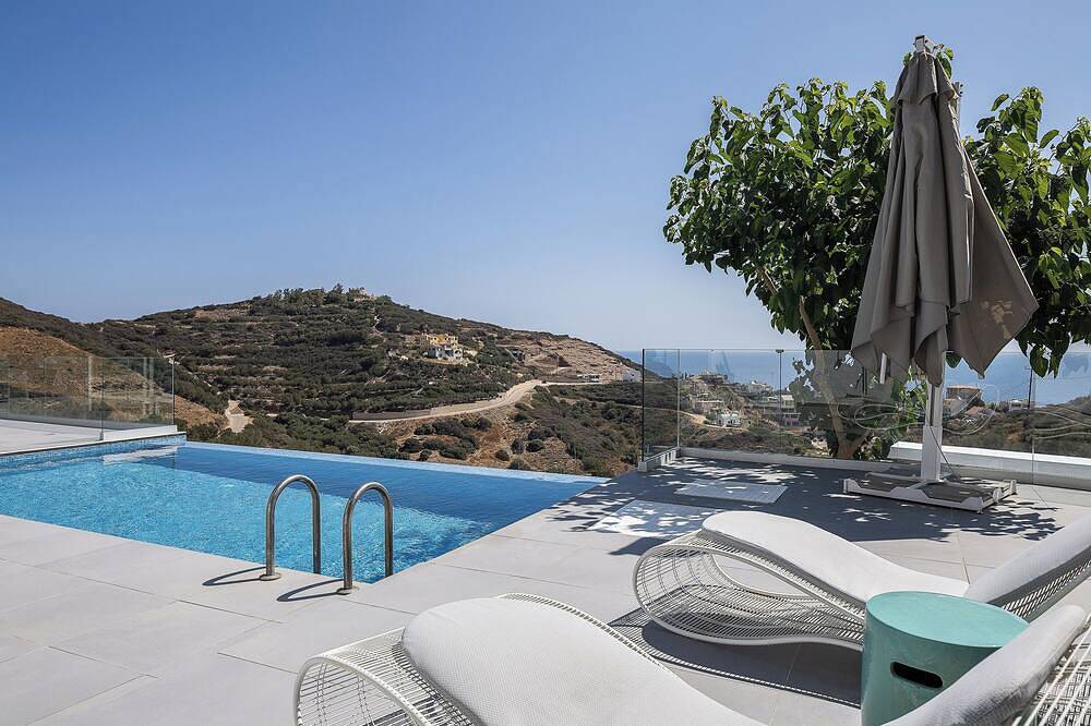 Panoramablick auf das Meer, absolute Privatsphäre, zu Fuß zum Strand und zu den Geschäften! in Bali (Kreta), Rethymno und Umgebung