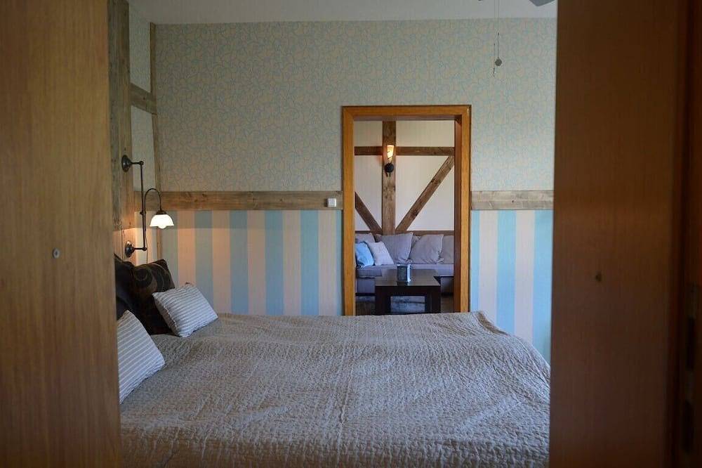 Ganze Wohnung, Ferienwohnung Großbach in Enkirch, Bernkastel-Kues & Umgebung