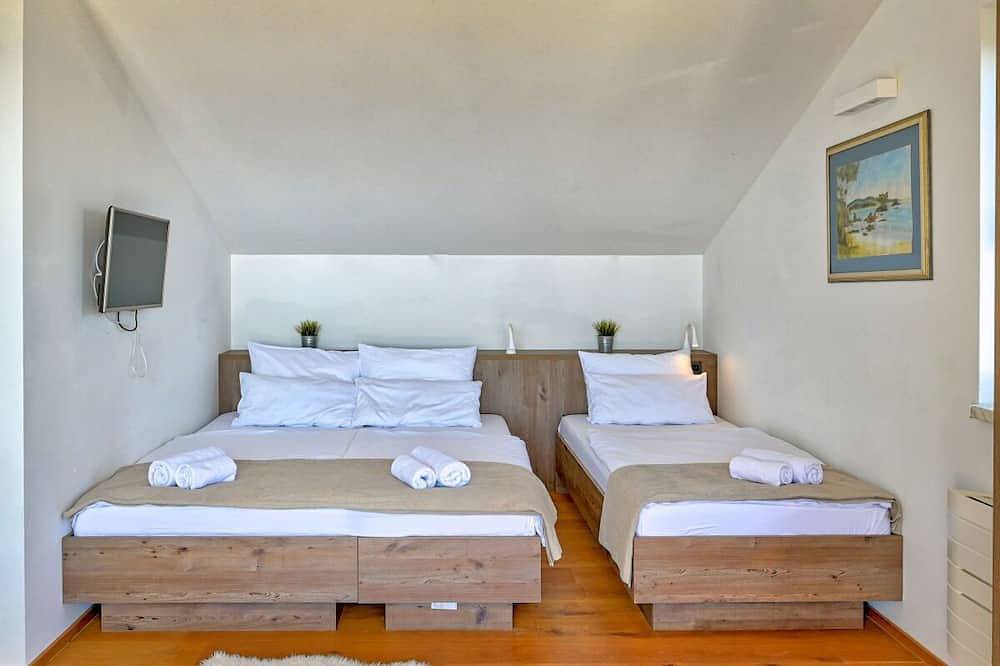 Luxury Villa Andromeda with Pool in Novalja, Pag Island