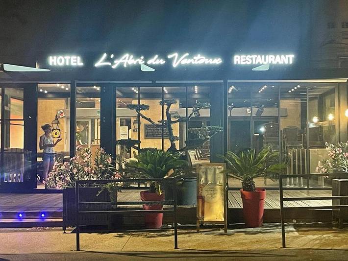 Hôtel pour 3 personnes, avec terrasse
