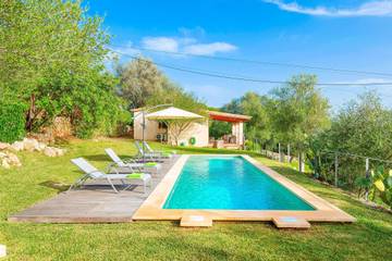 Villa in Pollença, Serra de Tramuntana für 2 