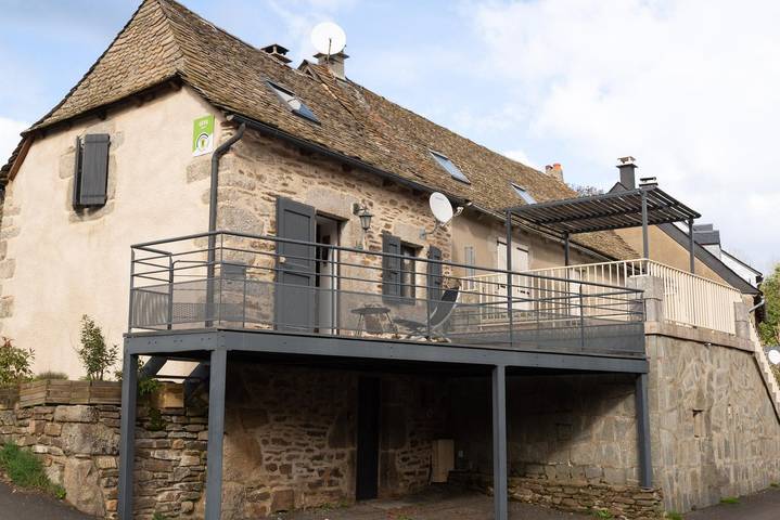 Gîte pour 4 personnes, avec terrasse, animaux acceptés