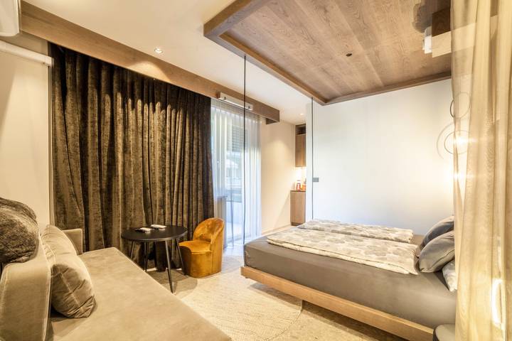 Hel lejlighed, Ferielejlighed for 3 personer med balkon in Merano, Sarntal Alperne
