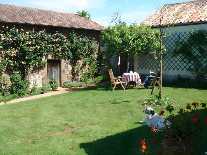 Location de vacances pour 4 personnes, avec jardin à Rochechouart - 4