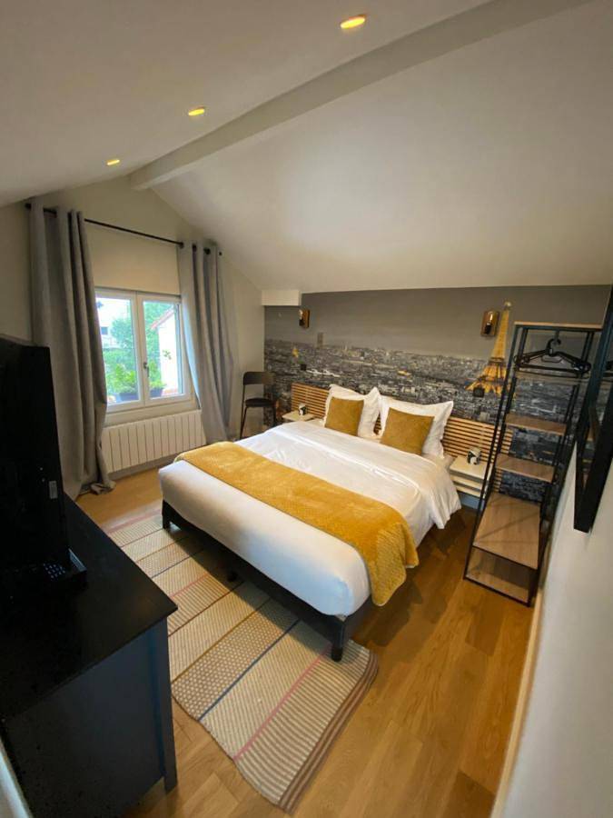 Gîte pour 4 personnes, avec vue et terrasse, animaux acceptés à Clamart - 4