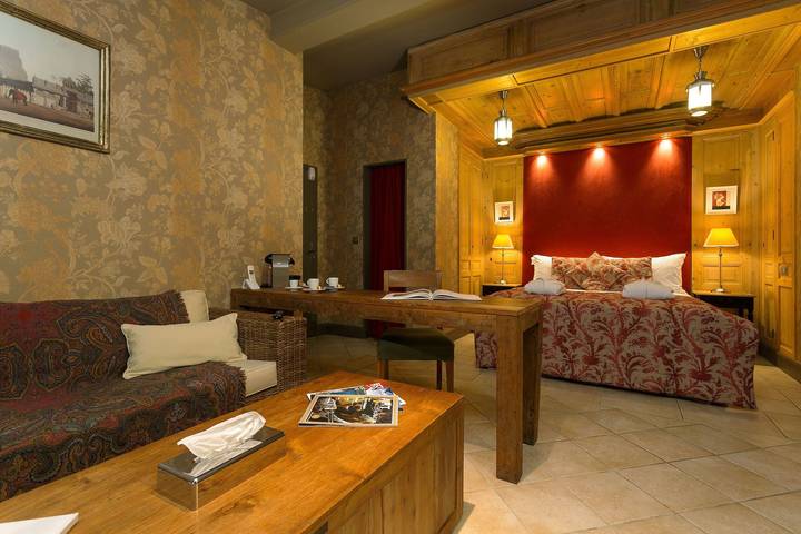 Hôtel pour 2 personnes, avec Piscine à Chambéry
