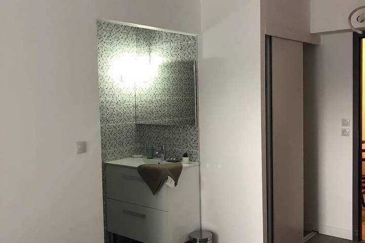 Location de vacances pour 14 personnes, avec jardin et balcon dans Office De Tourisme De Sainte Lucie De Porto Vecchio - 4