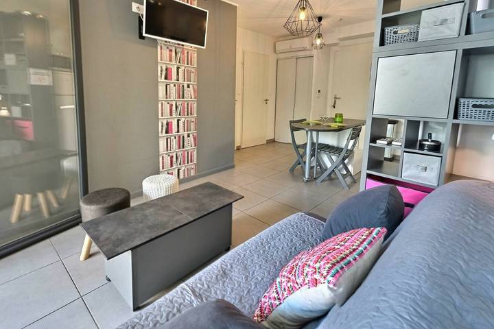 Ganze Ferienwohnung, Ferienwohnung für 4 Personen mit Terrasse in Sérignan, Mittelmeerküste (Frankreich)