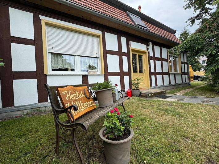 Ferienhaus für 5 Personen, mit Terrasse und Garten sowie Pool und Sauna in Jerichow