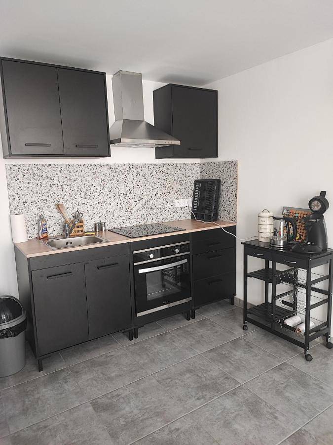 One-Bedroom House in Muides-sur-Loire, Région de Blois