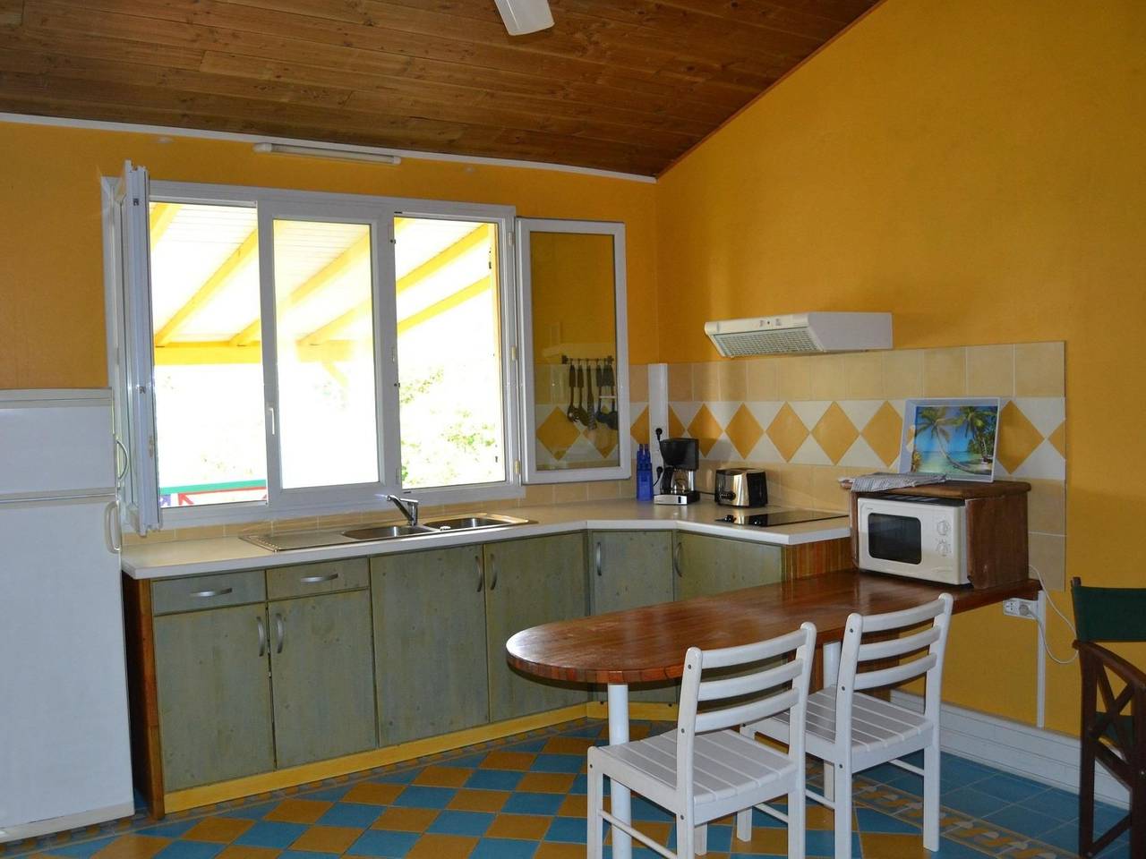 Ganze Wohnung, Wunderschönes Ferienhaus mit Meerblick und privatem Spa in Deshaies, Guadeloupe