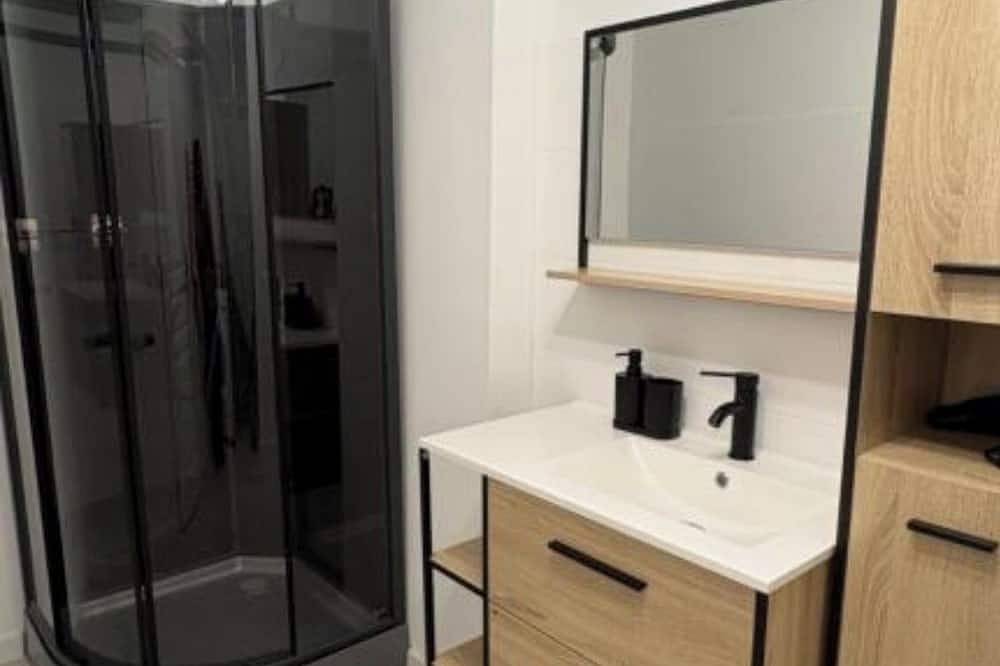 Appartement entier, Appartement proche du Lac de Paladru in Beaucroissant, Isère