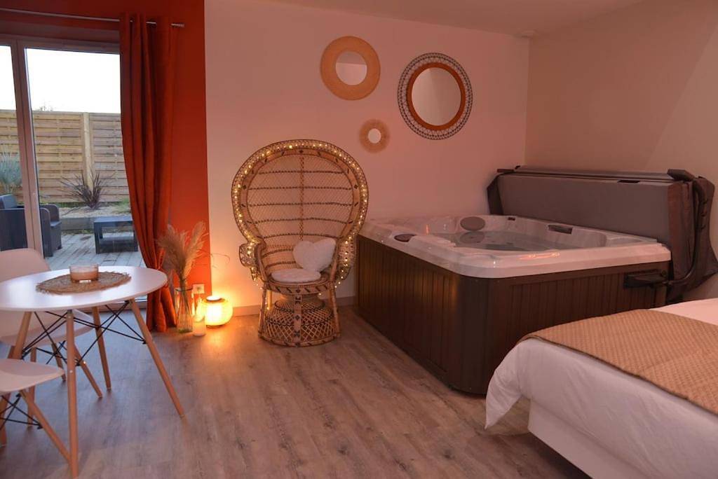 Double Room in Prinquiau, Vallée de la Loire