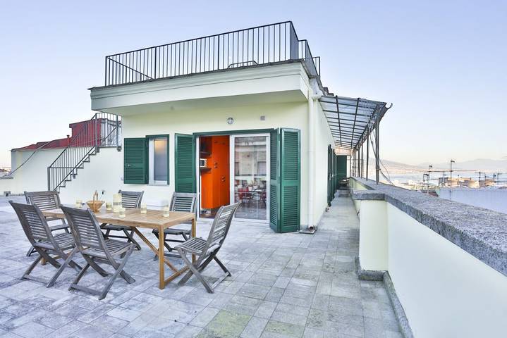 Entire apartment, Terrazza Concordia Amazing View in Naples, Naples Province