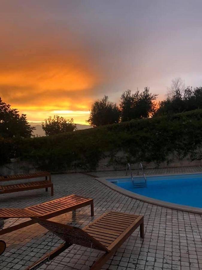 Location de vacances pour 5 personnes, avec piscine ainsi que jardin et terrasse à Tortoreto Alto - 4