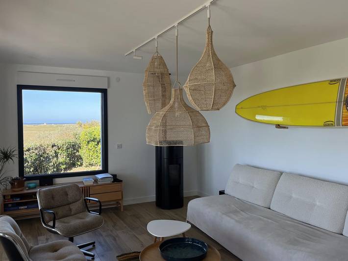 Gîte pour 8 personnes, avec terrasse et jardin dans Plage Kerminihy - 3