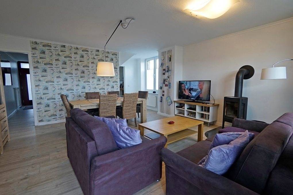 Ganze Ferienwohnung, Fewo Sonnenblume in Hohen Wieschendorf, Hohenkirchen