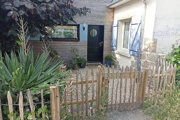 Gîte pour 6 personnes, avec jacuzzi ainsi que terrasse et jardin dans Plage de Tournemine