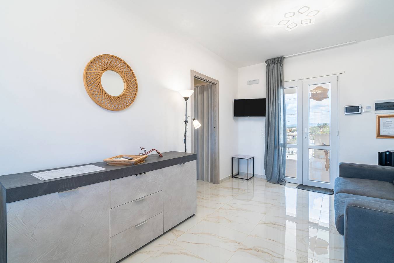 Appartamento intero, Appartamento 'Marzamemi Deluxe' con piscina condivisa, Wi-Fi e aria condizionata in Marzamemi, Noto e dintorni
