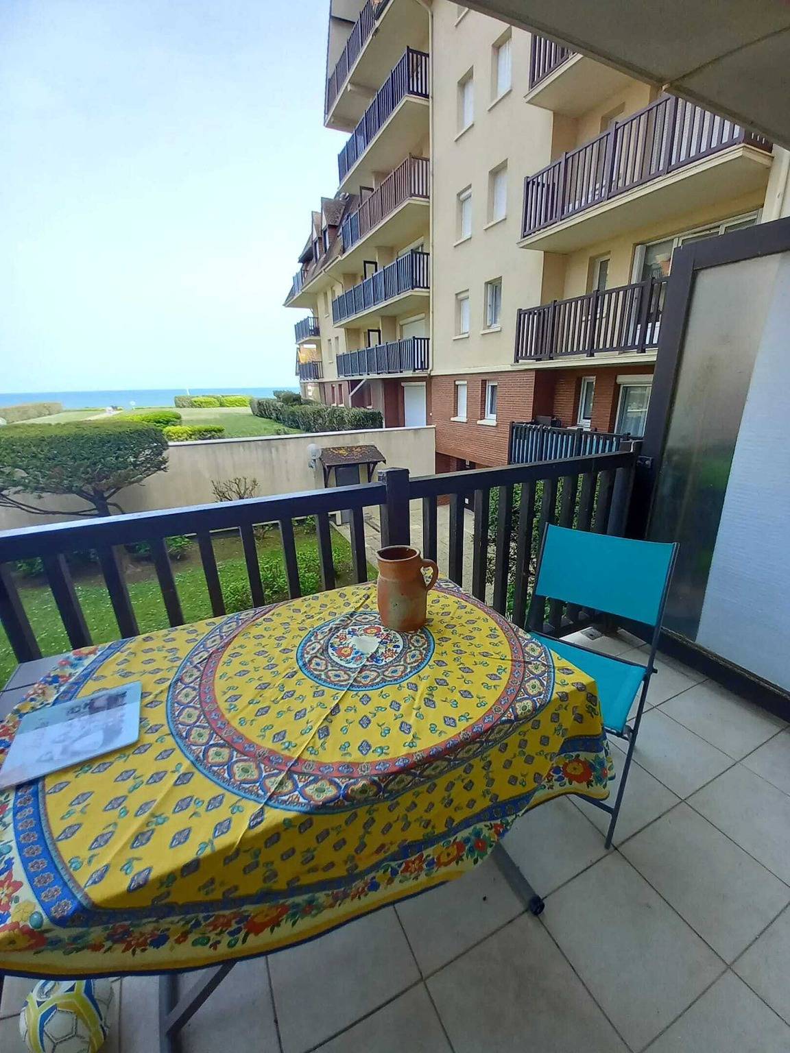 Entire apartment, Charming apartment with sea view in Cabourg - 30 m² in Cabourg, Caen region