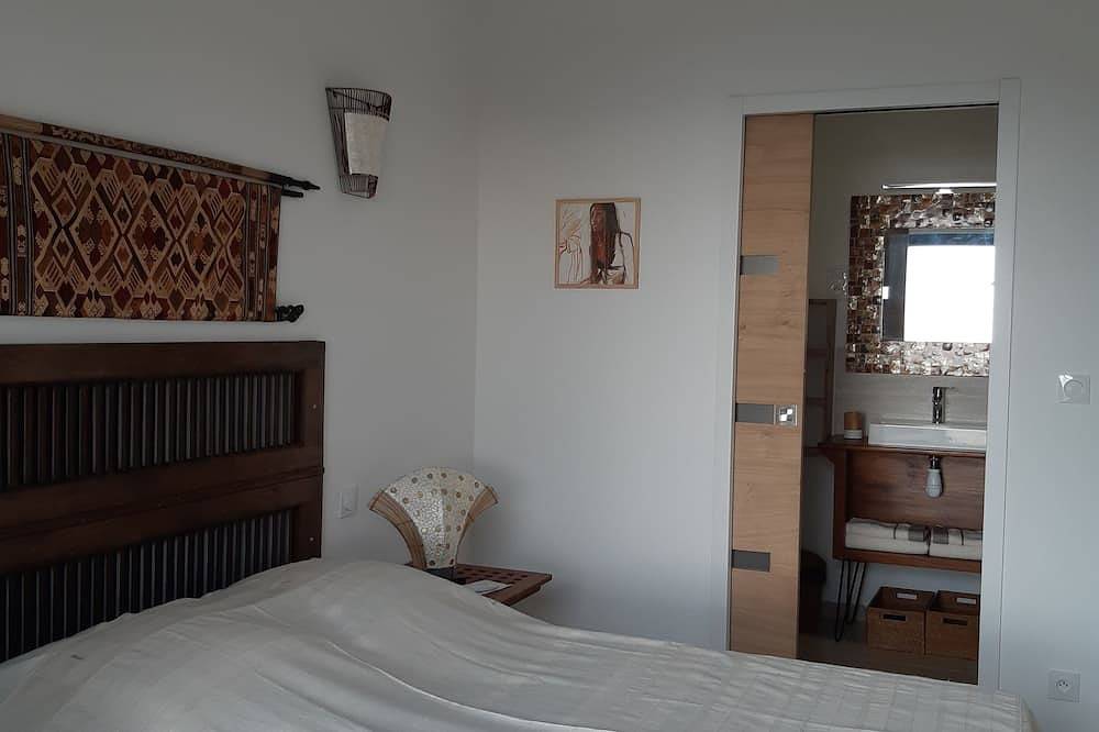 Ganze Wohnung, Appart , Belles Prestations Avec Terrasse vue mer Dans Villa in Calcatoggio, Ajaccio und Umgebung