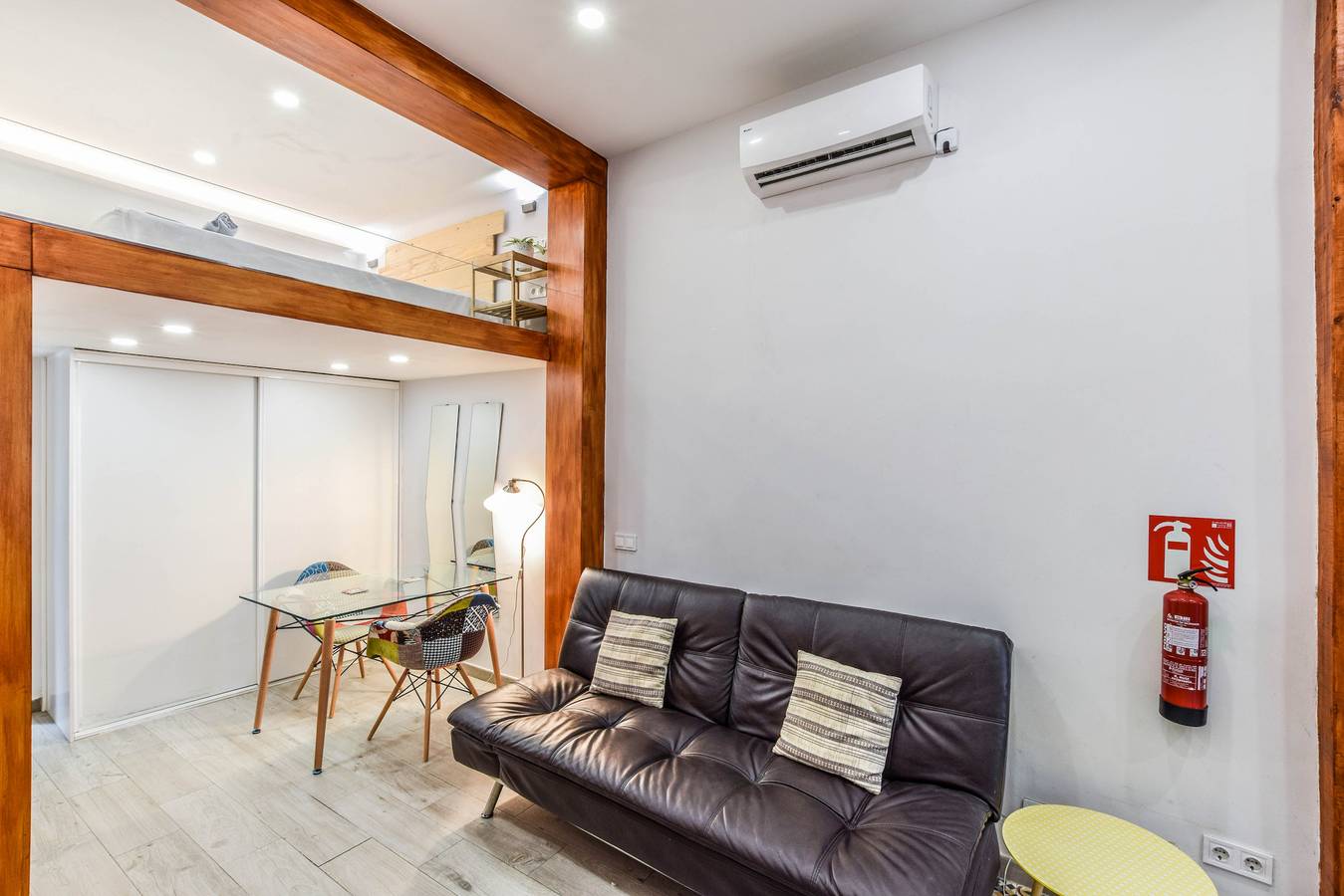 Appartamento intero, Loft reformado en chueca de alquiler temporal in Centro (Madrid), Madrid