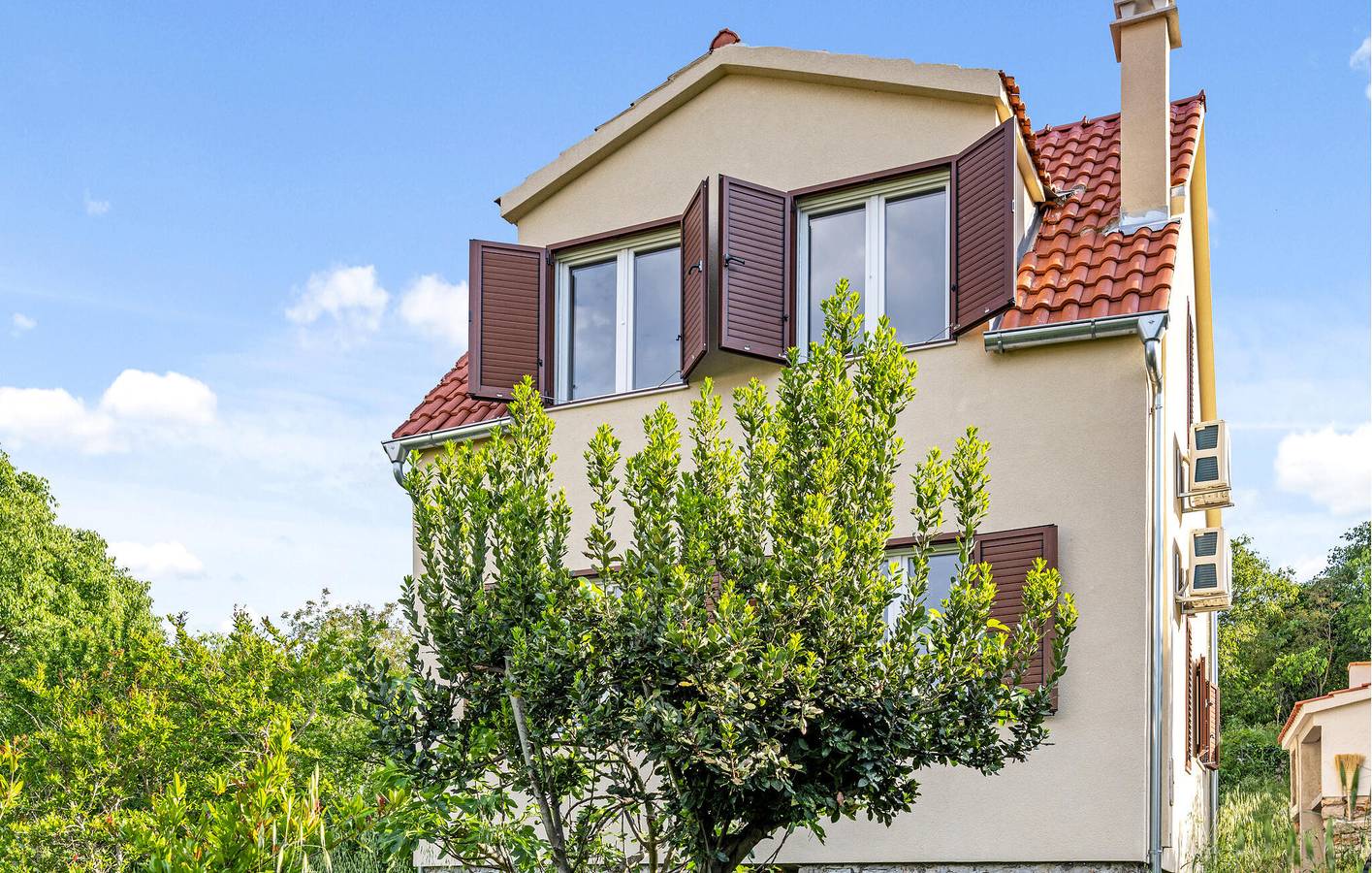 Ganze Ferienwohnung, Gemütliche 1-Zimmer-Wohnung mit Terrasse – 600 m vom Strand entfernt in Zlarin (Kroatische Adria), Dalmatinische Inseln