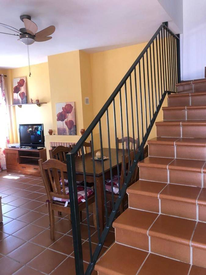 Casa rural para 8 personas, con Balcón y Terraza además de Jardín y Piscina en El Real de la Jara