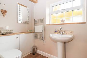 Cottage for 2 People in Chester, Cheshire, Photo 4