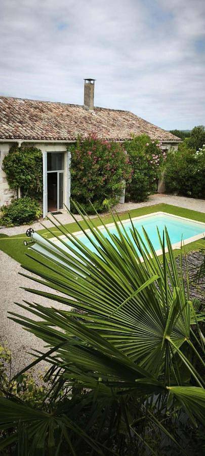 Location de vacances pour 4 personnes, avec Terrasse ainsi que Jardin et Piscine à Le Mas-d'Agenais