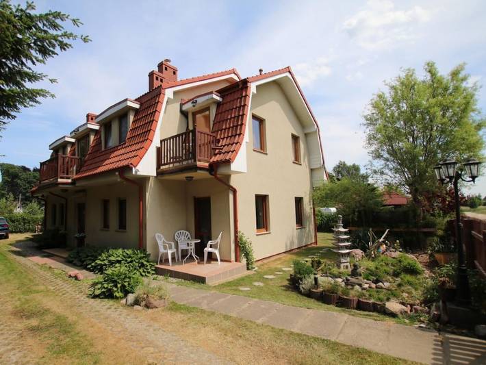 Apartament wakacyjny dla 2 osób, z ogród, zwierzęta dozwolone w Rewal