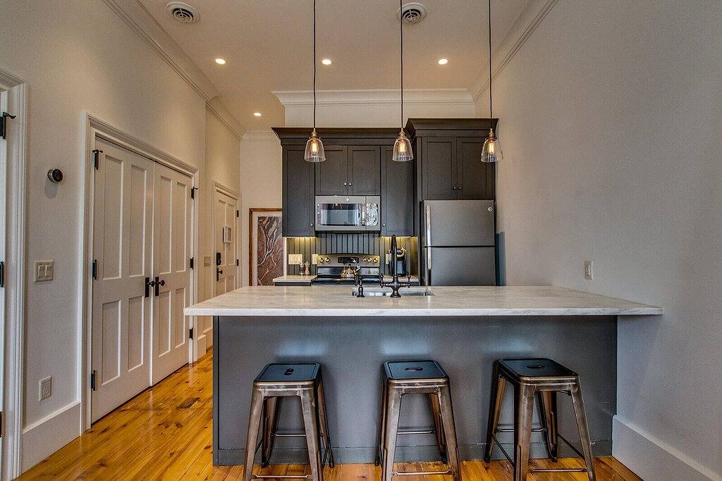 Ganze Wohnung, Sheridan House-Studio:upscale apartment on Main St in Penn Yan, Keuka Lake