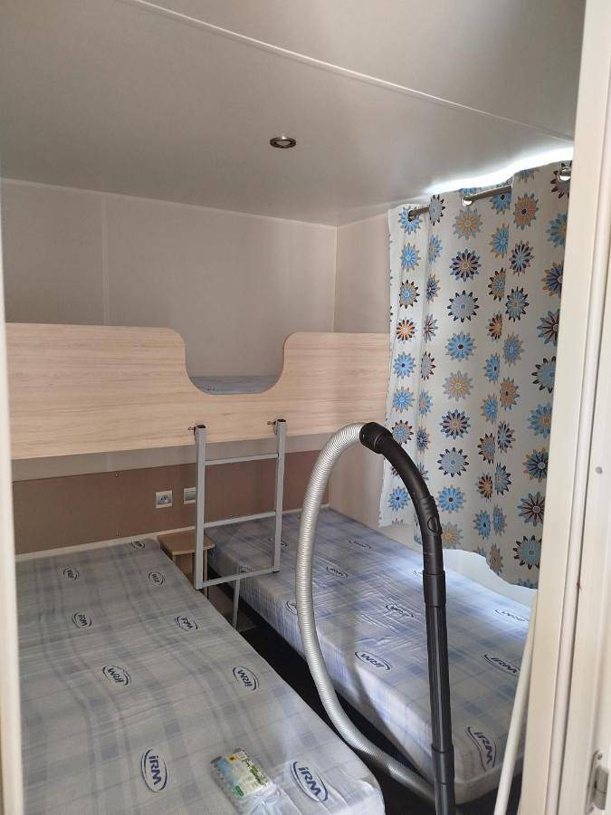 Location de vacances pour 6 personnes, avec Terrasse et Jardin ainsi que Piscine et Vue à Saint-Papoul - 3
