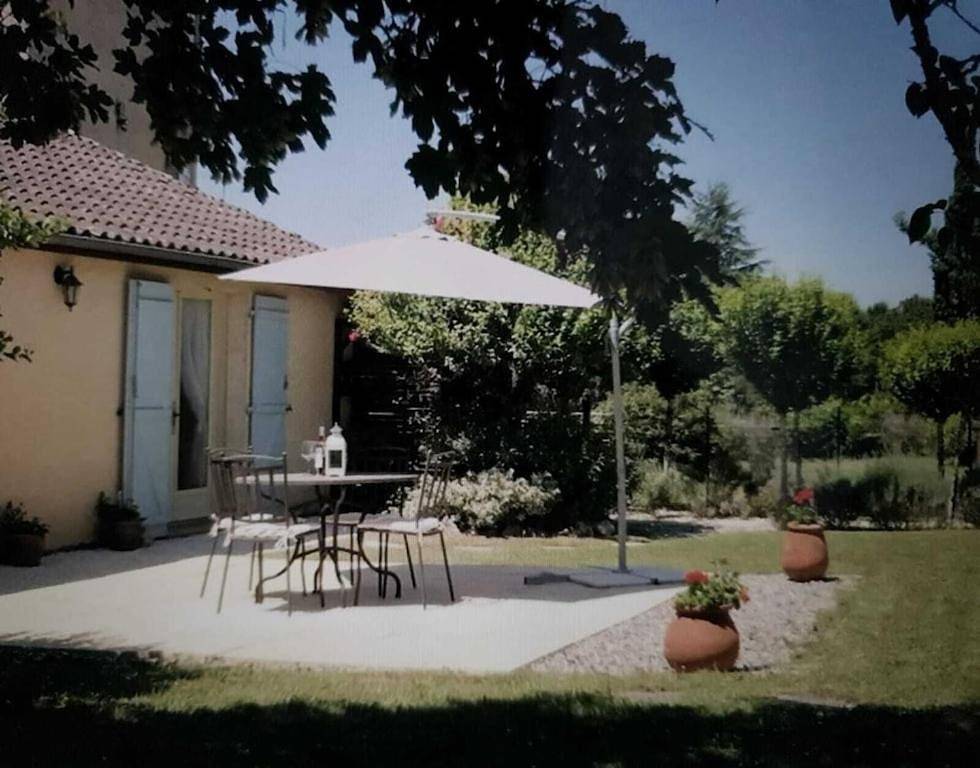 Two-Bedroom House in Fumel, Quercy