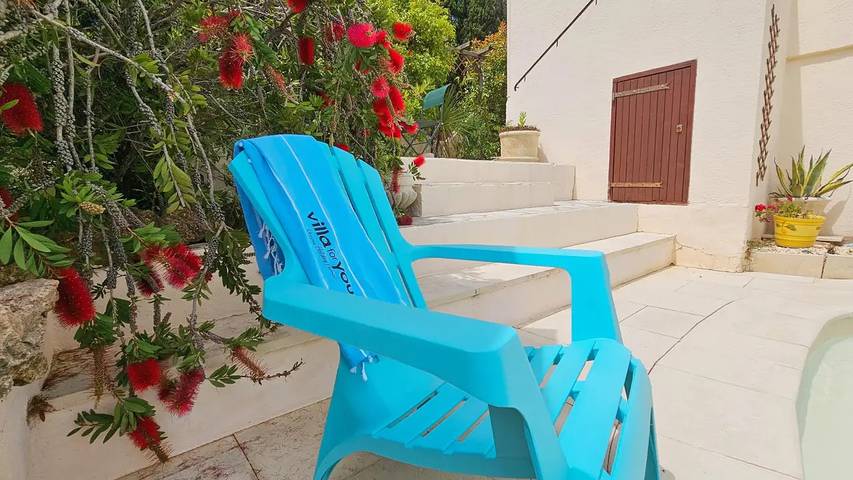 Location de vacances pour 7 personnes, avec Balcon et Terrasse ainsi que Jardin et Piscine à Montouliers - 4