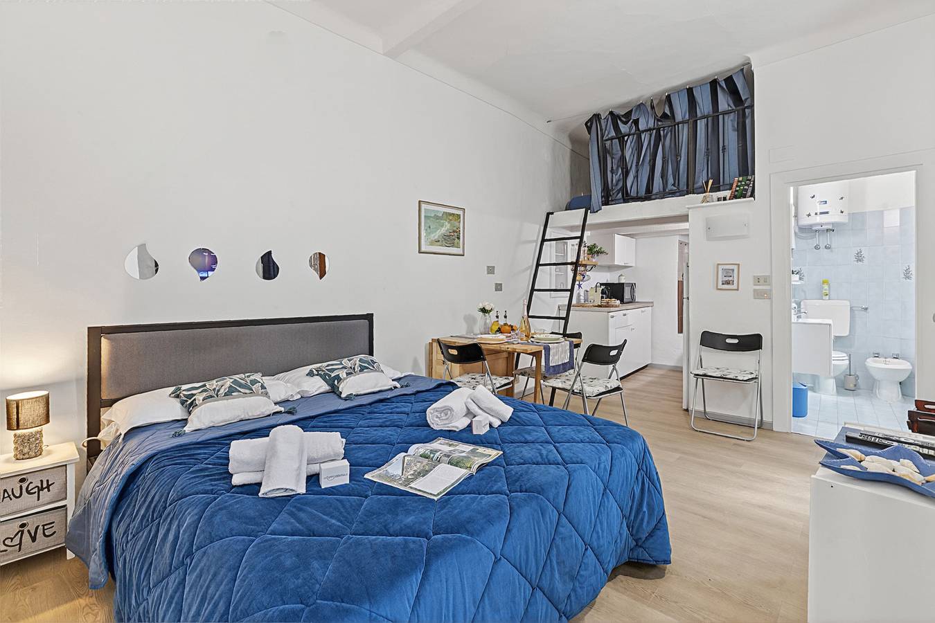 Appartamento intero, Festival Riviera House Sanremo Old Town Sleeps 4 in Sanremo, Comune di Sanremo