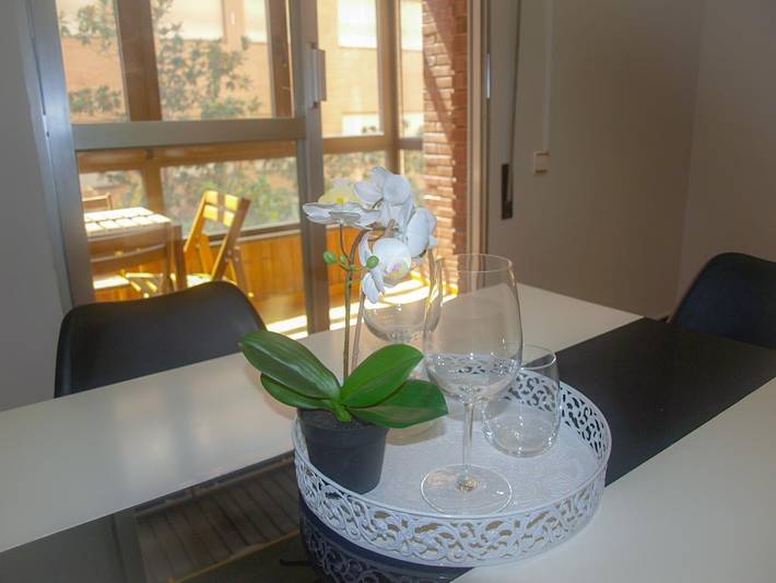 Ganze Ferienwohnung, Ferienwohnung für 7 Personen mit Balkon/Terrasse in Logroño, La Rioja Provinz