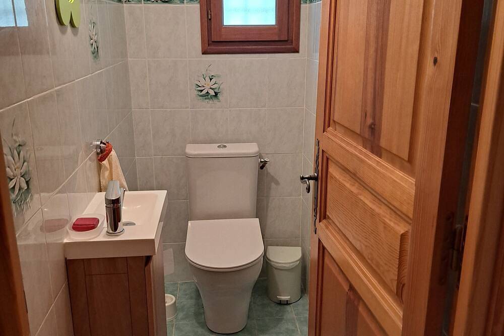 Quiet 2-Bedroom Villa in Montbrun-les-Bains, Nyons region