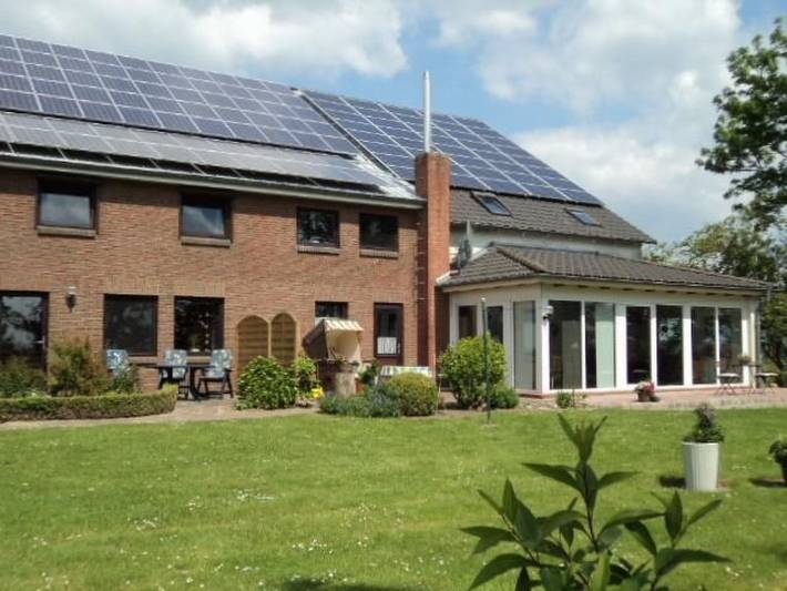 Bauernhof für 4 Personen, mit Garten und Terrasse in Friedrichskoog