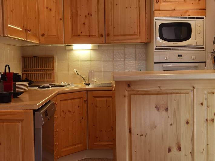 Gîte pour 12 personnes dans La Joue du Loup - 2