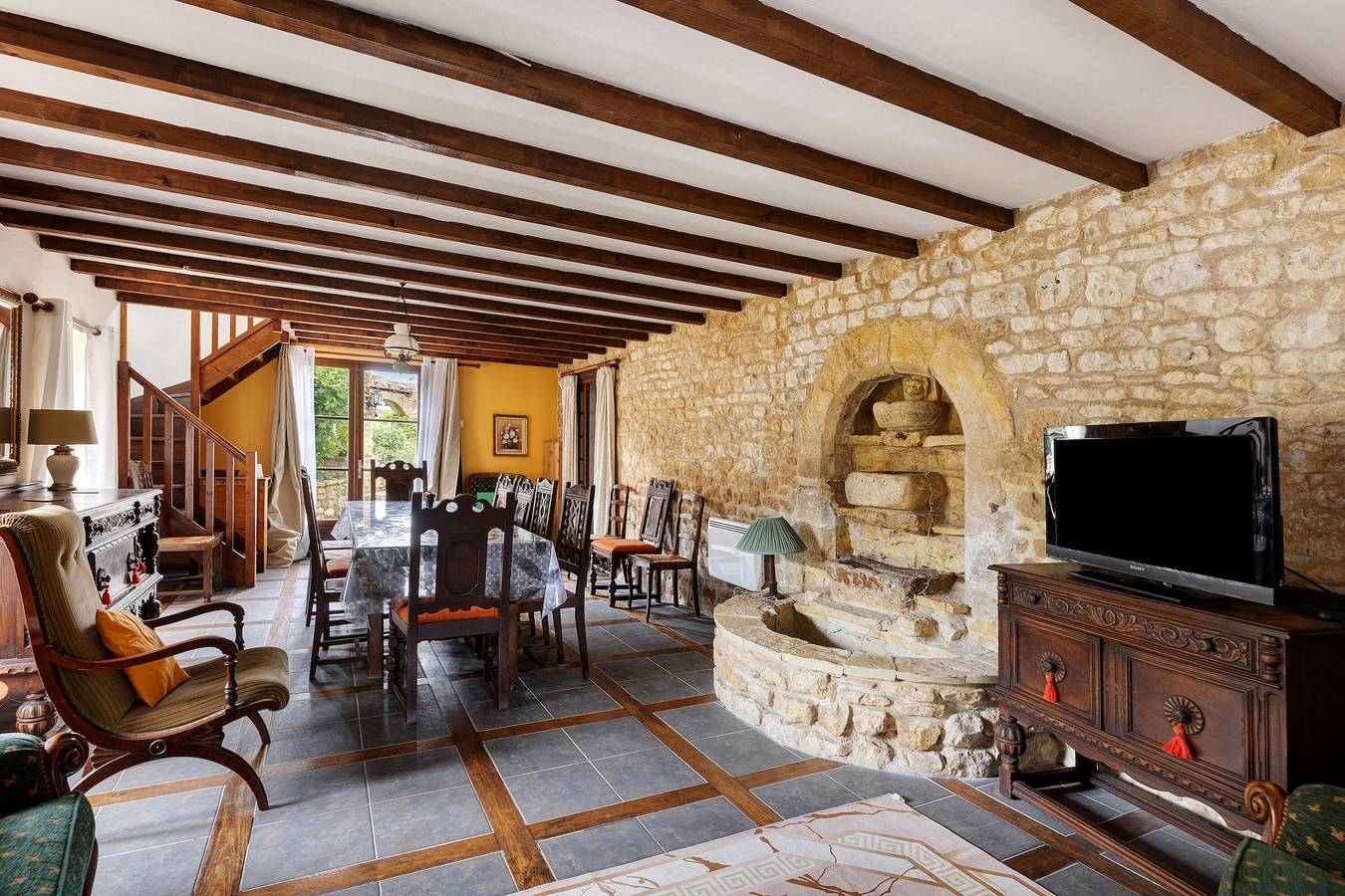 Vakantiehuis 'Mas Provençal 12 Personen' met privézwembad, terras en wifi in Exoudun, Niort en omgeving