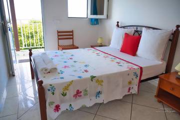 Maison d’hôte pour 2 personnes, avec jardin ainsi que vue et terrasse dans Marie-Galante