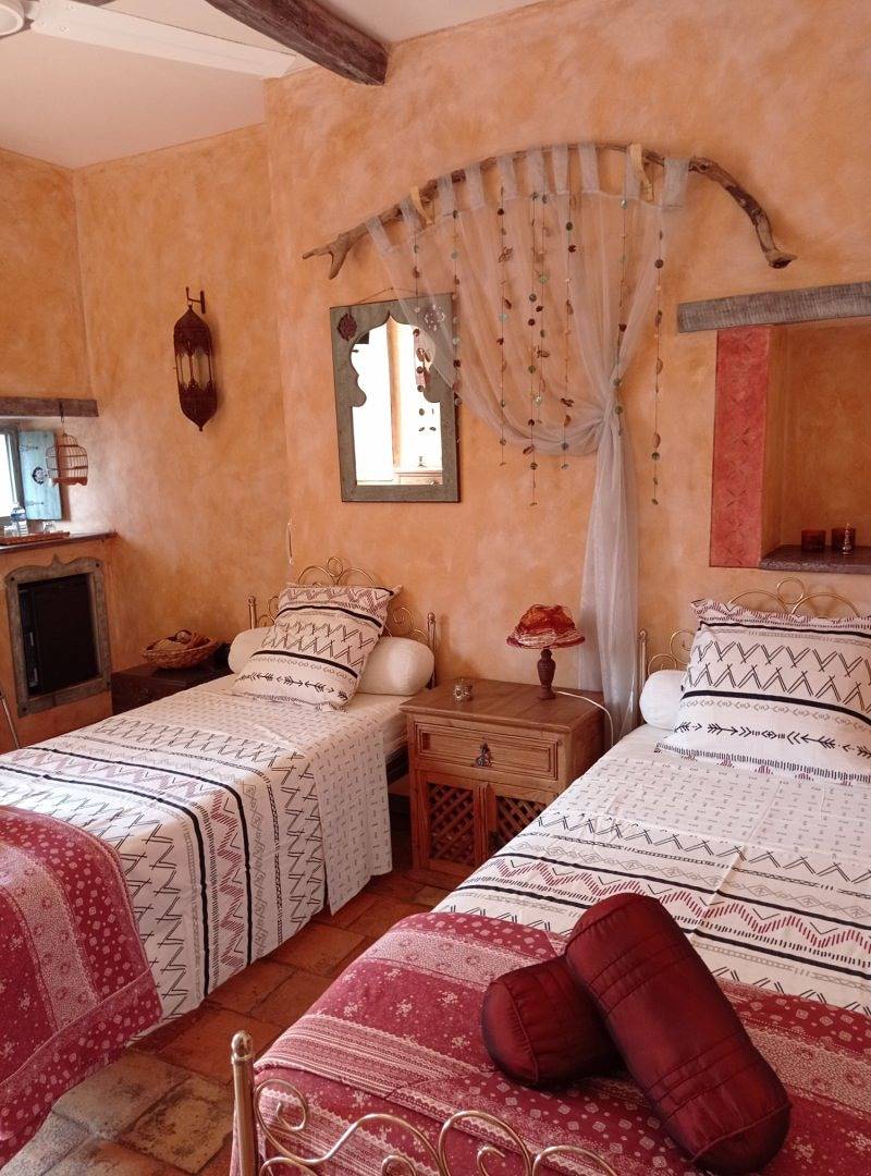 Chambres d'hôtes L'Oustaou di Pisterle - Chambre 1 in Chauzon, Ardèche
