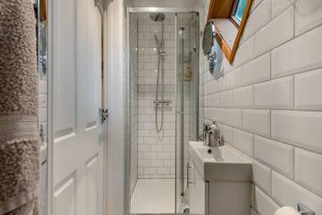 Cottage for 2 People in Poole, South West England, Photo 4