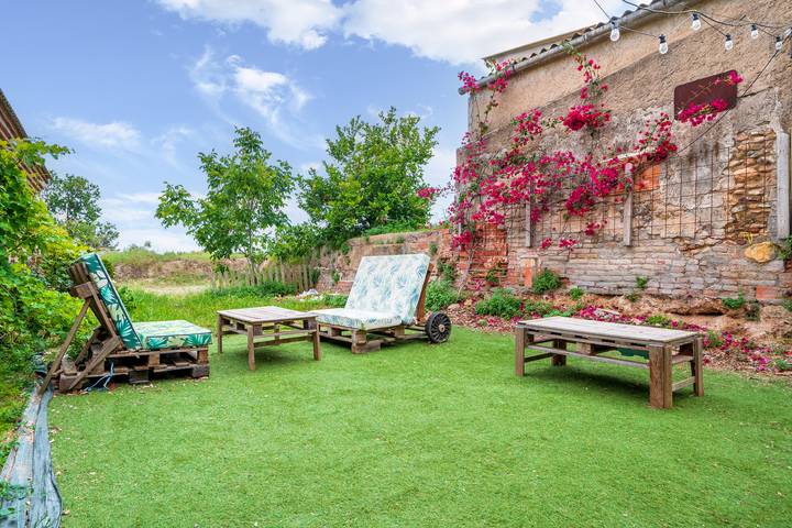 Casa rural para 8 personas, con jardín, Se admiten mascotas en Provincia de Tarragona - 2