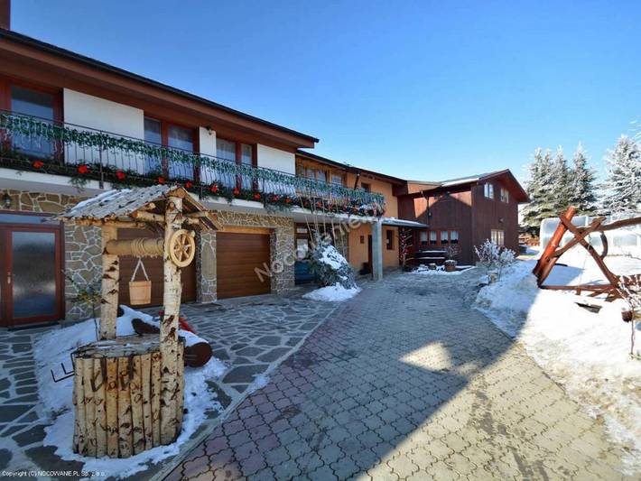 Vakantiewoning voor 4 personen, with uitzicht and tuin as well as zwembad and sauna in Slowakije