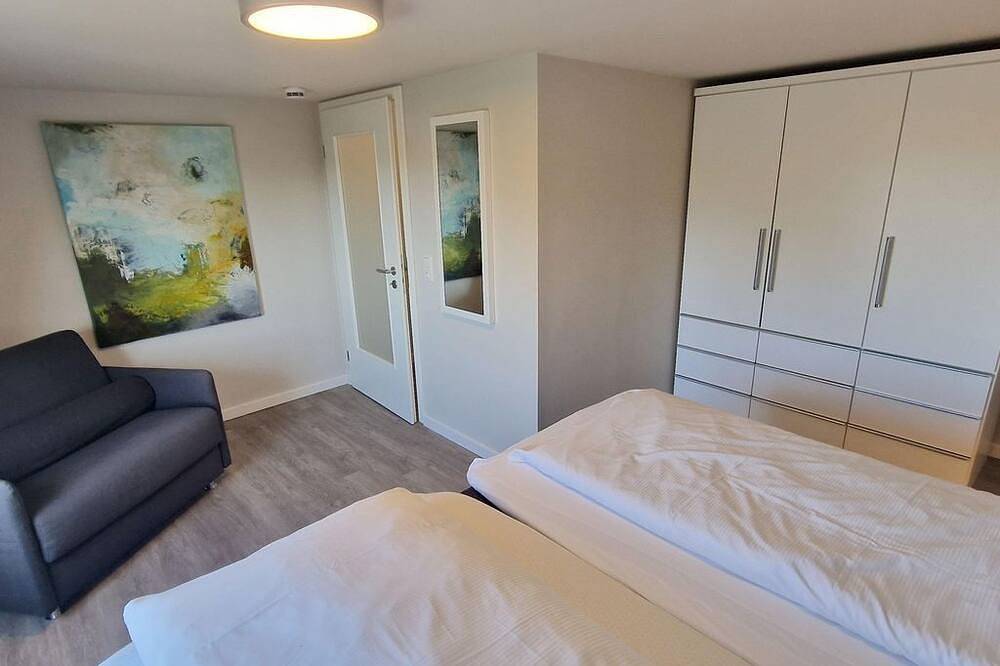 Ganze Wohnung, Haus Atlantis Ferienwohnung Nr. 13 - Haus Atlantis in St. Peter-Bad, St. Peter-Ording
