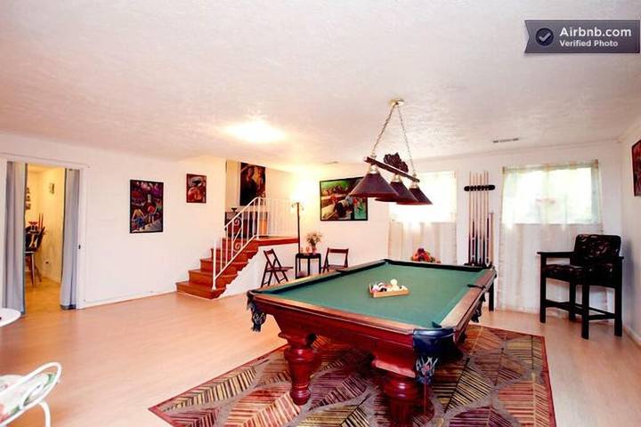 Apartment for 3 people, with yard and terrace, with pets in Washington D.C.