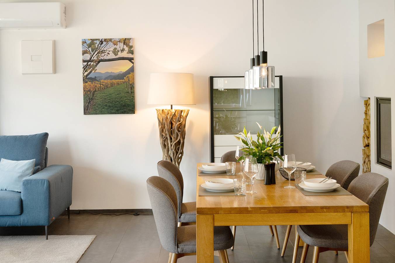Ganze Wohnung, Neueröffnung - Ferienwohnung Vinea Guesthouse “Apartment Garden': Bergblick, Garten, Klimaanlage in Karneid, Rosengarten-Latemar