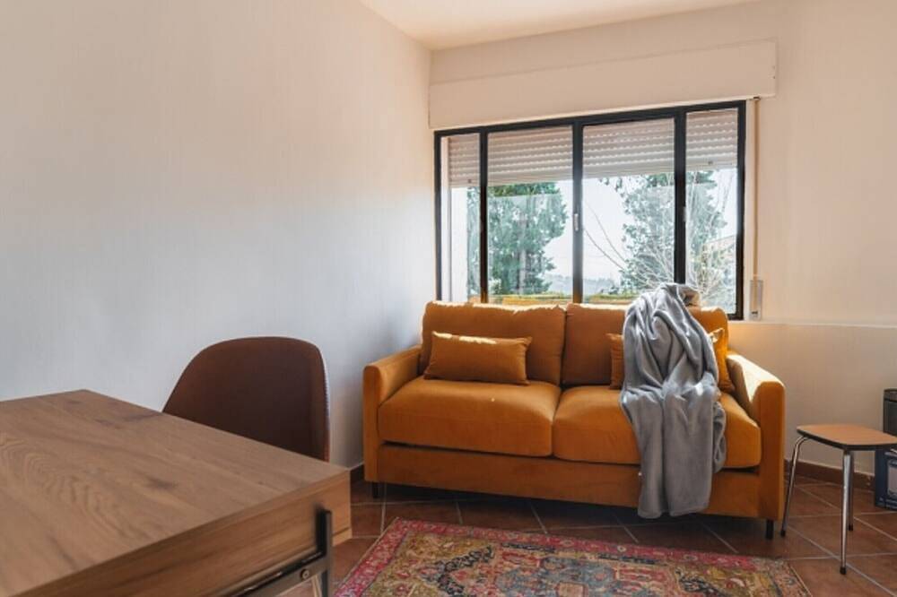 Casa de 3 habitaciones con jardín privado cerca de Granada in Fuente Grande, Alfacar